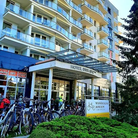 Baltic Lux Apartament Nad Morzem 코워브제크